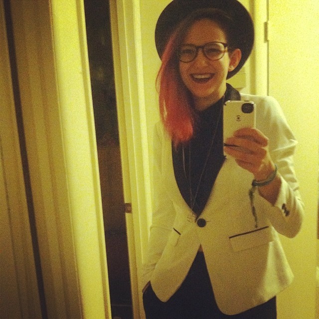 fatlardlover:  Casual selfies. #kippercamper #glassesmakethegirl  Look at my friend,