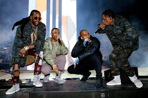 celebritiesofcolor: 2 Chainz, Fetty Wap, Kanye West and Travis Scott perform during