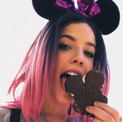 twdhalsey:Halsey at Disney world