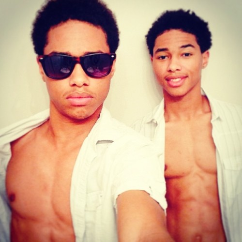 teenharddick:  talldaddy:  cdog55:  bruhyousexy:  twins  www.studiesinbrown.com Great erotic stories  www.talldaddy.tumblr.com/archive            http://teenharddick.tumblr.com/ 