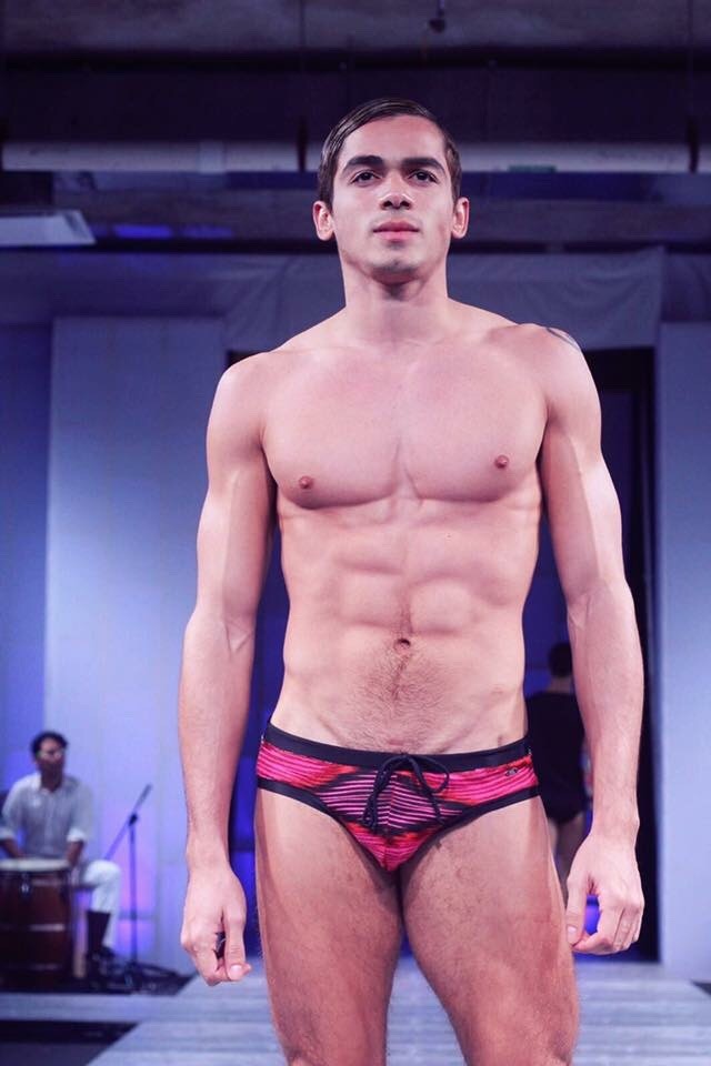 ashtonsummersfan:  osmar sanjurjo/ashton summers