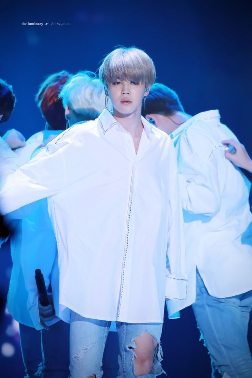 fypjm: © The Luminary | Do not edit.