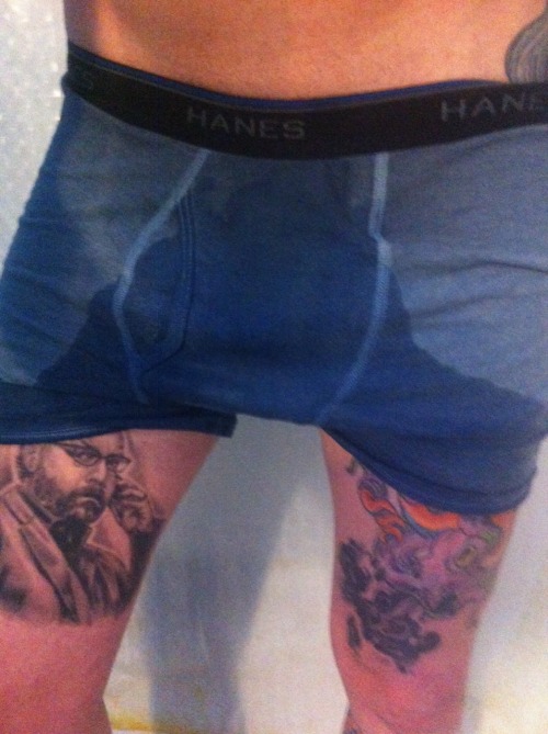 tatdl:  Some highlights from a friend having her way with me this morning :$  LOVE the wet pants, man!