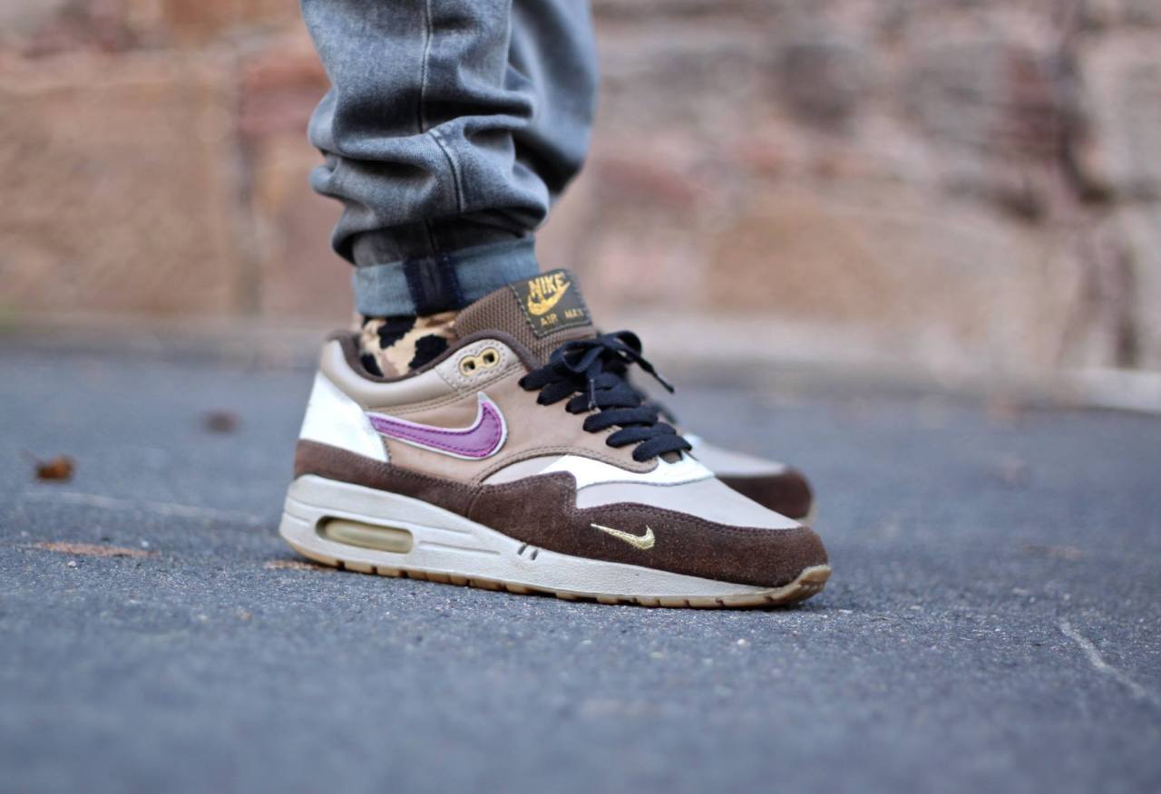 x Nike Air Max 1 'Viotech' (by – Sweetsoles – Sneakers, kicks and trainers.