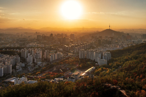 Autumn sunrise over Seoul, seen from Ansan Mountain.