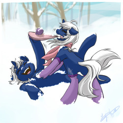 ask-poison-joke:Snow fight  ~ (( This is happened just after this one ^^x3! D’aww~! &lt;3