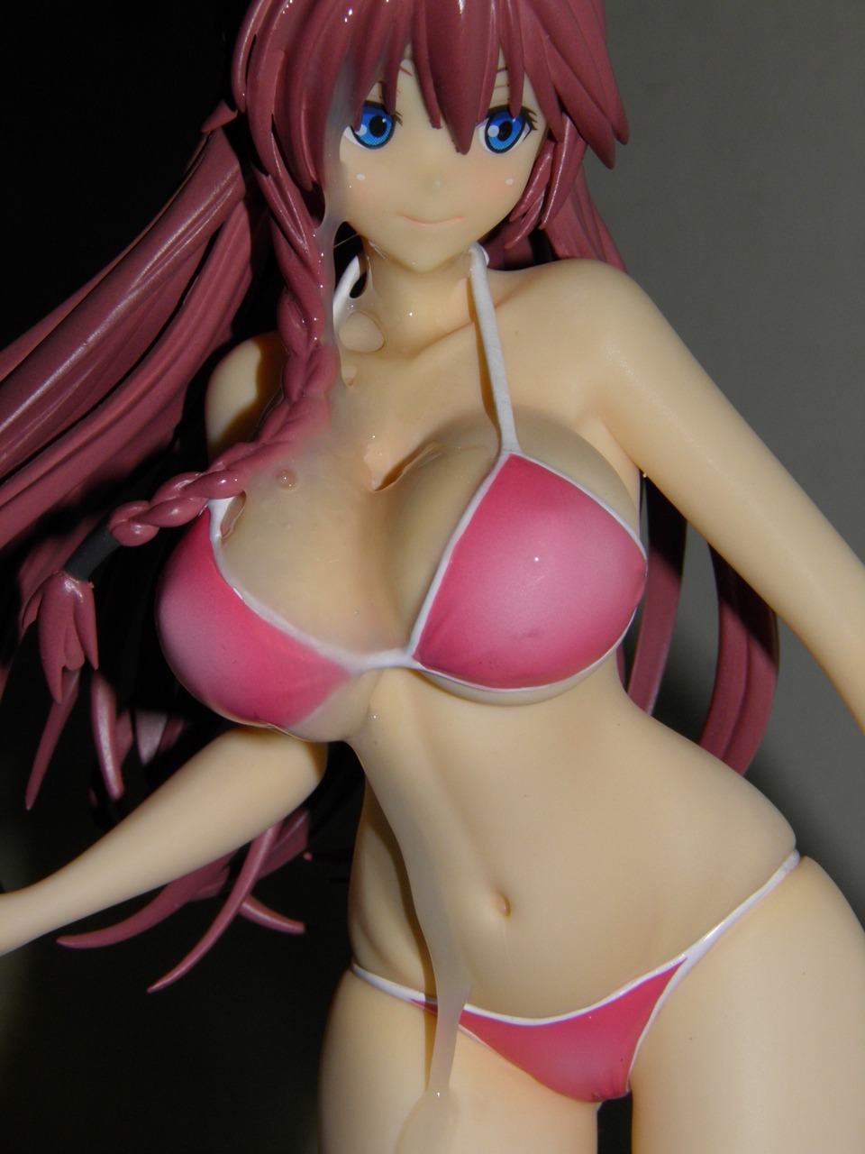 Some nice Bikini SOF for Lilith Asami!  By Lilly!  PS: If you want, please support