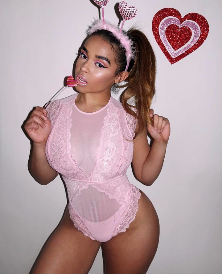jazziedadd:  SexyGorgeous &amp; BootiLicious Mami   Ms GiselleLynette… 😍