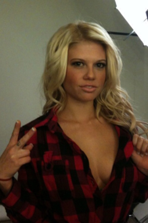 lebron6goat:  CHANEL WEST COAST!!!
