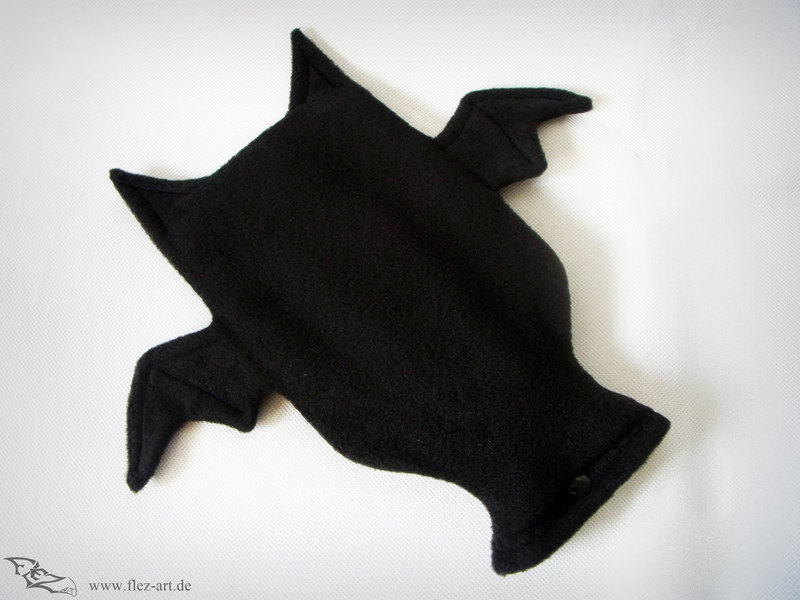 sosuperawesome: Bat Backpacks, Scarves, Hot Water Bottle, Cuddly Blankets, Plush