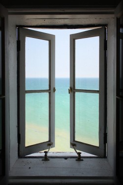 e4rthy:  View Through the Window by Todd
