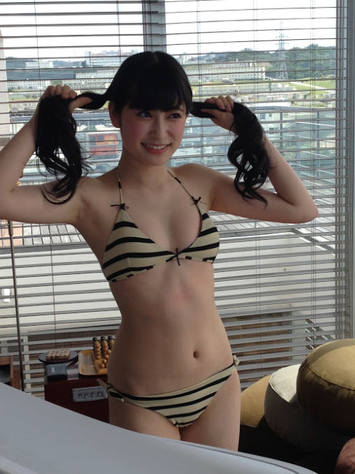 akibeya:  吉田朱里 - Google - 週プレオフショット♡ その2♡ カメラマンさんが なんと！日本ついんてーる協会の 会長の古谷さんでした(^ ^)！ … 吉田朱里