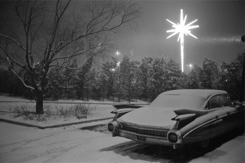 the60sbazaar:  Image by Joel Meyerowitz c.1968 