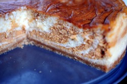 foodffs:  Pumpkin-Salted Caramel Swirl Cheesecake Really nice recipes. Every hour.  I need it in my life, I want it in my life&hellip;