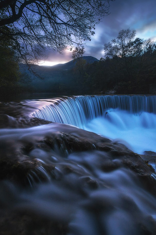 premiums:Song of waterby Julien Delaval