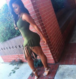 buttcheekluva33:  Shawty  is a 10  SHAWTY