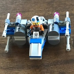 Built a Lego Star Wars Resistance X-Wing