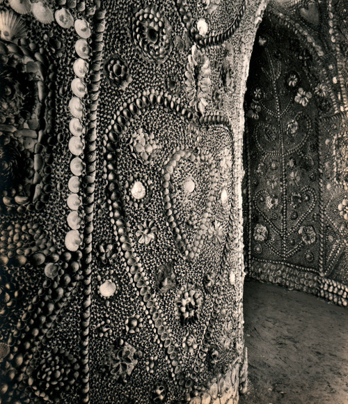 XXX vintagegal:  Shell Grotto at Margate  The Shell photo