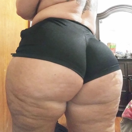 pattmcphatt:  Blimey that’s dimply gorgeous 😍