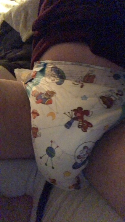 I love the new astronaut crinkles diapers!