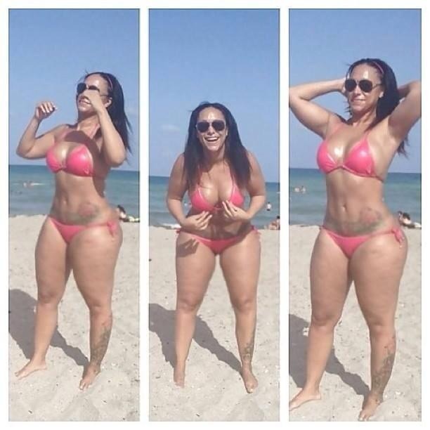 getmoneydollaz:  Damn I would fuck you right there Follow getmoneydollaz