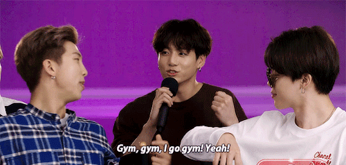 Nobody:jk: HEY BRO!! READY 4 THE GYM BRO??? TIME TO PUMP SOME IRON BROO!! LETS GET SHREDDED BROSEPH GET