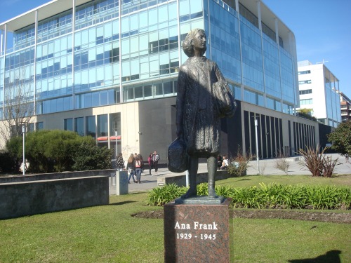 La Plaza Reina de la Holanda, Buenos Aires, Argentina