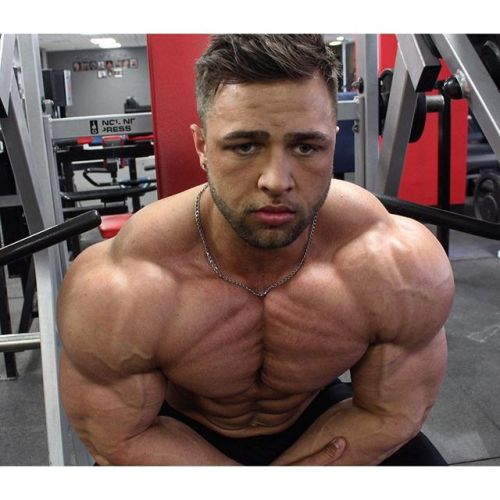 sebastianshaw23:  Regan Grimes  He’s goina be a force to be reckoned with in a few years once he puts on more size.