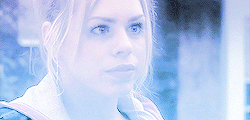 fayegreener:  Send me two characters/shows/ships/anything and I’ll tell you through a gifset which one I prefer  pouahhh asked Rose Tyler or Gwen Cooper?