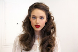 oh-wow-thin:  stunning Emily DiDonato