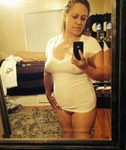 8inlatincock818:  Older milf Latina