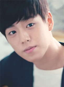 ilhoonoppa:  Lee Hyun Woo being all cute & stuff 