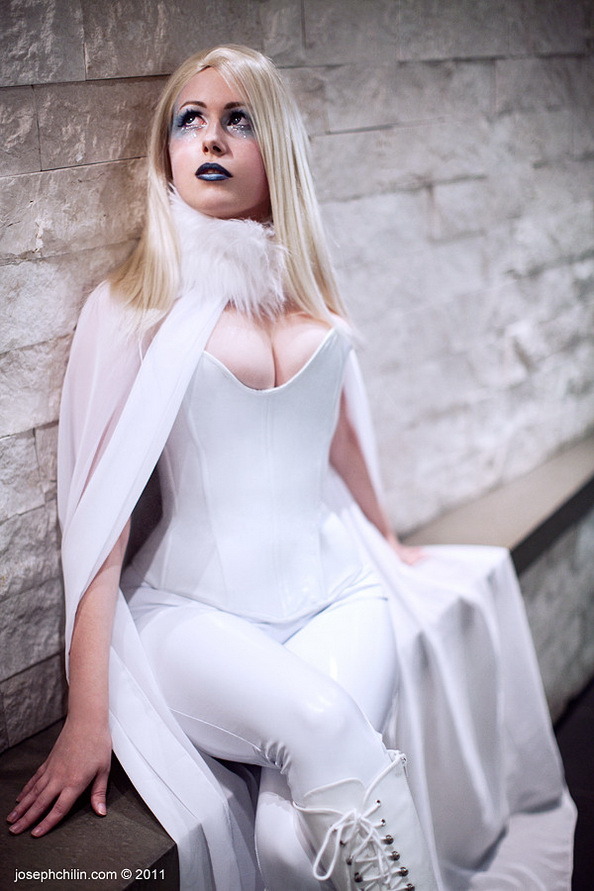 hottestcosplayer:  Hottest Cosplayer features the hottest cosplayers from around