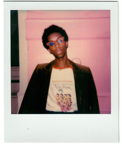 Parker Kit Hill wearing New York Magazine x Marc Jacobs THE Baseball T-Shirt to our THE MARC JACOBS 