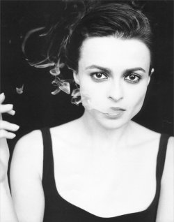 unpainted-face:  Helena Bonham-Carter 