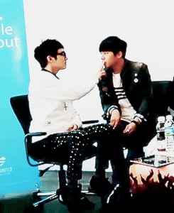 luvlyriki:  until now it’s still a mystery whether byung knew the camera is still