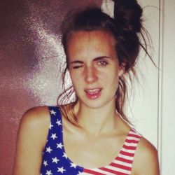 MØ