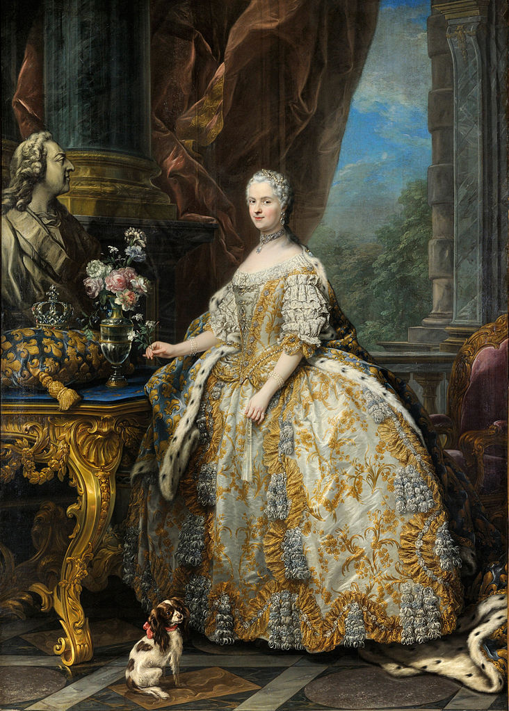 un-monde-de-papier:  Château de Versailles, salon de Mars: la reine Marie Leszczynska