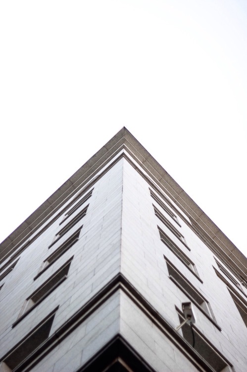 svdgod:  Bank Visuals // svdgod