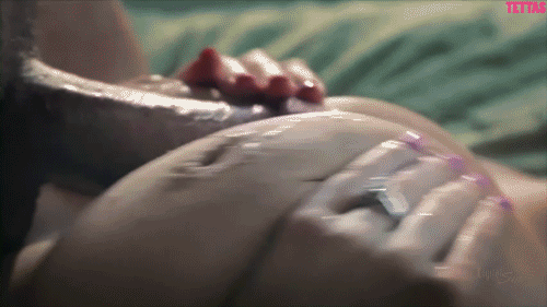 alphamachine:Love making a mess on your chest