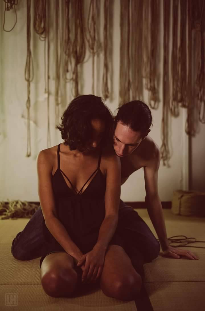 shibartiste:  “Café crème”At Place des Cordes, modeling for Amaury Grisel’s