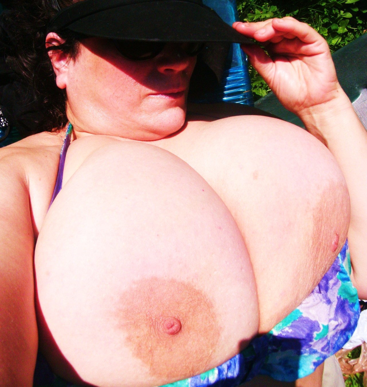 mylonelybreasts:  a past tanning day…they are few, becuz there is little sunshine