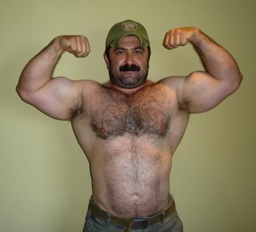 XXX LOVE MUSCLE BEAR photo