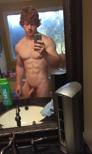 celebrity-dong-awards:  male-and-others-drugs: Justin Bates naked  Justin Bates’ pink cock