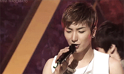 hyuncafe:  Favourite Super Junior TV Performances 2/20 | It’s You Music Core 20090613