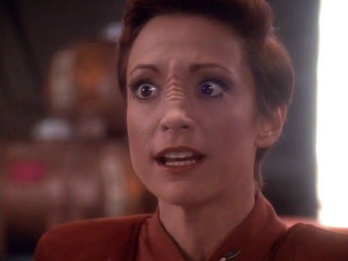 chroniclesofkanarnia: Major Kira Nerys: The most badass Bajoran in the galaxy