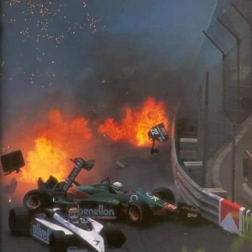 #MonacoGrandPrix - 1985.
https://www.instagram.com/p/CoR6SbKtVNA/?igshid=NGJjMDIxMWI=