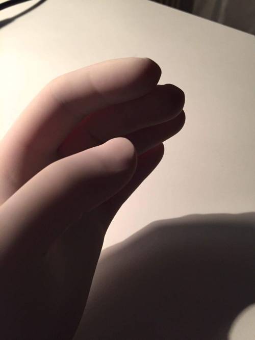 paolo95100: Hmmm des bon gloves