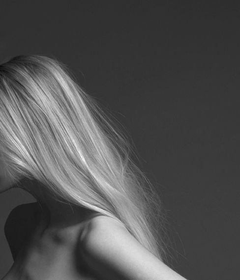 astregal:Narciso Rodriguez for Her Eau de Parfum by Narciso Rodriguez“I’m whole only in that I’ve bu