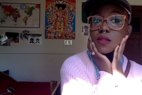 taaterth0t:hi hello happy valentines day from the bae area i will be loving on myself all day dont sleep  god damn